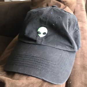 [pag] alien hat